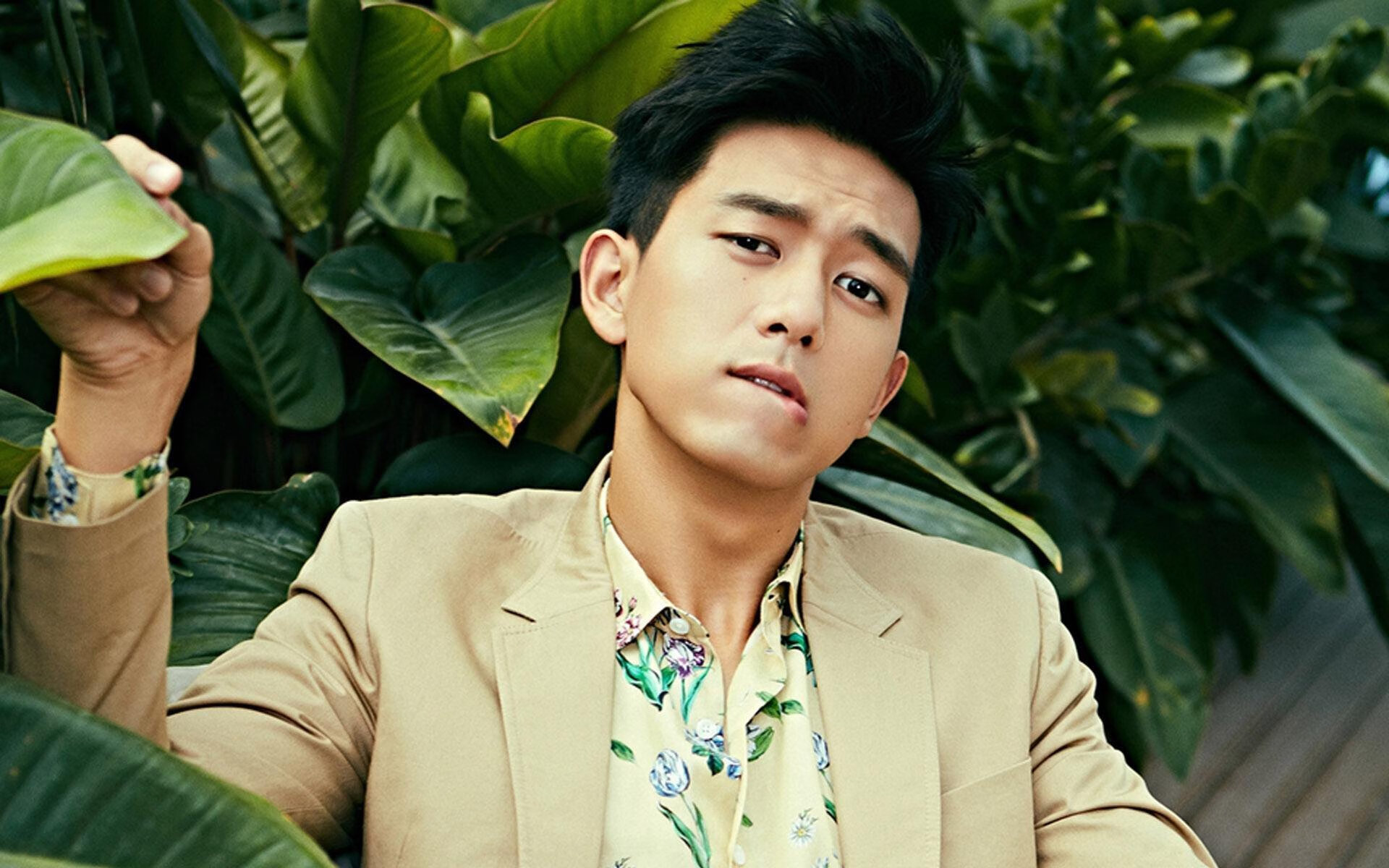 冯唐式：写实明星成长的NBA故事，冯唐名人名言