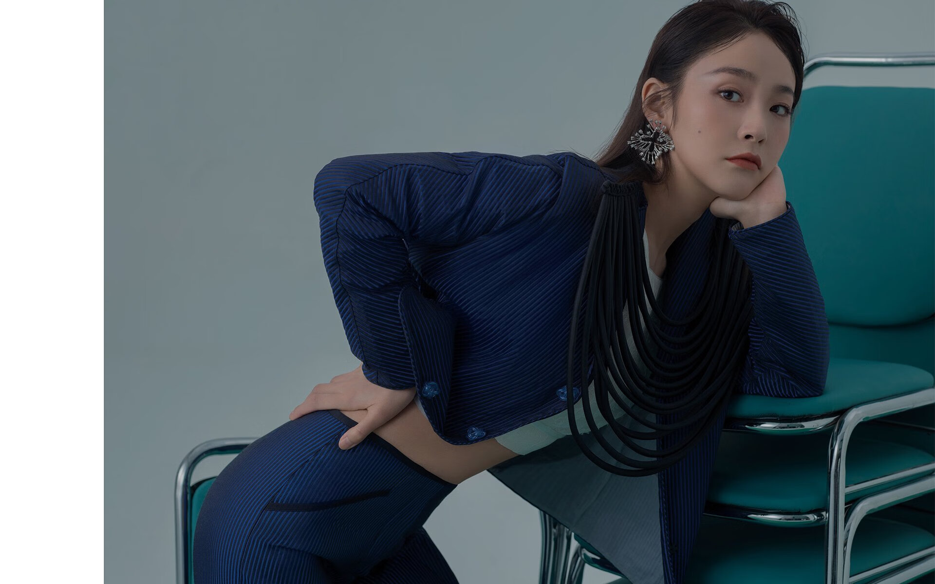 九游游戏中心-_红土盛放：泥土场上的激情与荣耀_，红土是红泥吗